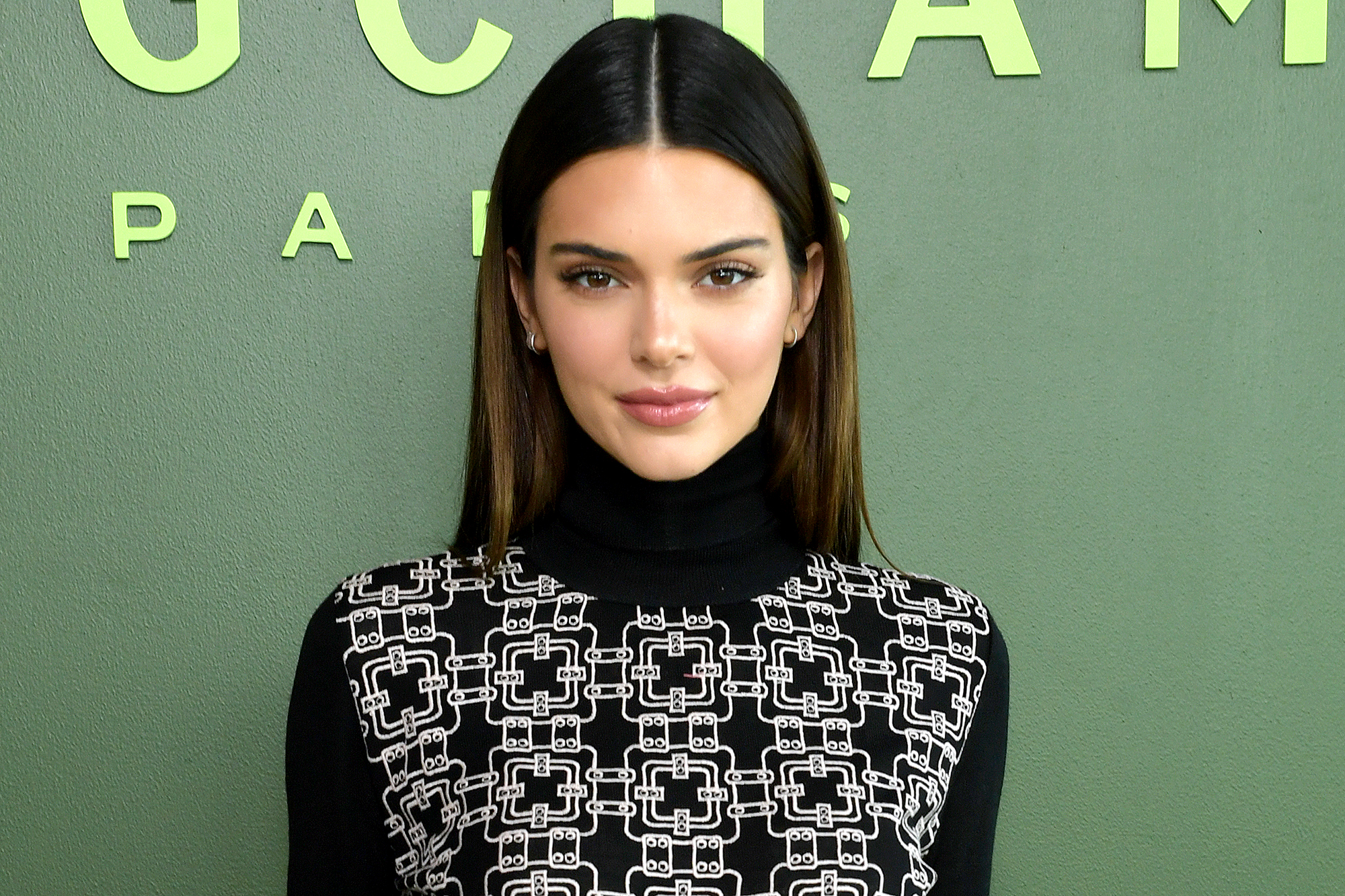 NEW YORK, NEW YORK - FEBRUARY 08:  Kendall Jenner attends the Longchamp Fall/Winter 2020 Runway Show at Hudson Commons on February 08, 2020 in New York City. (Photo by Ben Gabbe/Getty Images for Longchamp)