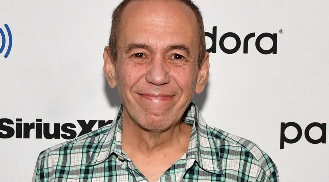 Gilbert-Gottfried-comediante-y-actor-muere-a-los-67-anos-1140x631
