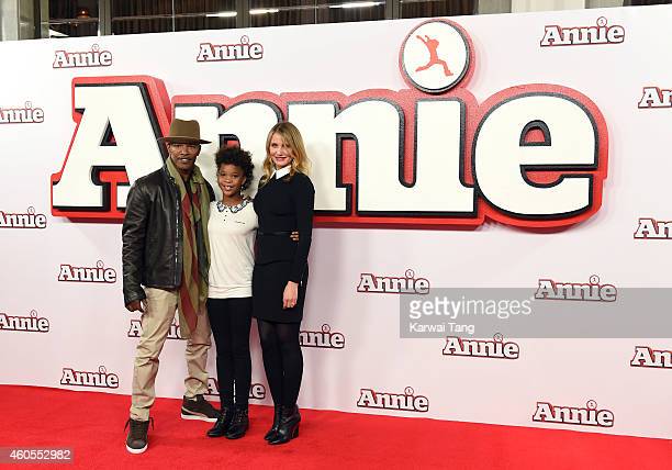 LONDON, ENGLAND - DECEMBER 16:  Jamie Foxx, Quvenzhane Wallis and Cameron Diaz attend a photocall for "Annie" at Corinthia Hotel London on December 16, 2014 in London, England.  (Photo by Karwai Tang/WireImage)