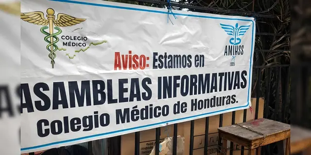 Colegio Médico de Honduras cumple un mes en asambleas informativas por mora salarial e incumplimientos del Gobierno